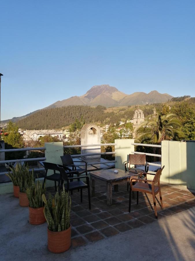 Hotel Dona Esther Otavalo Exterior photo