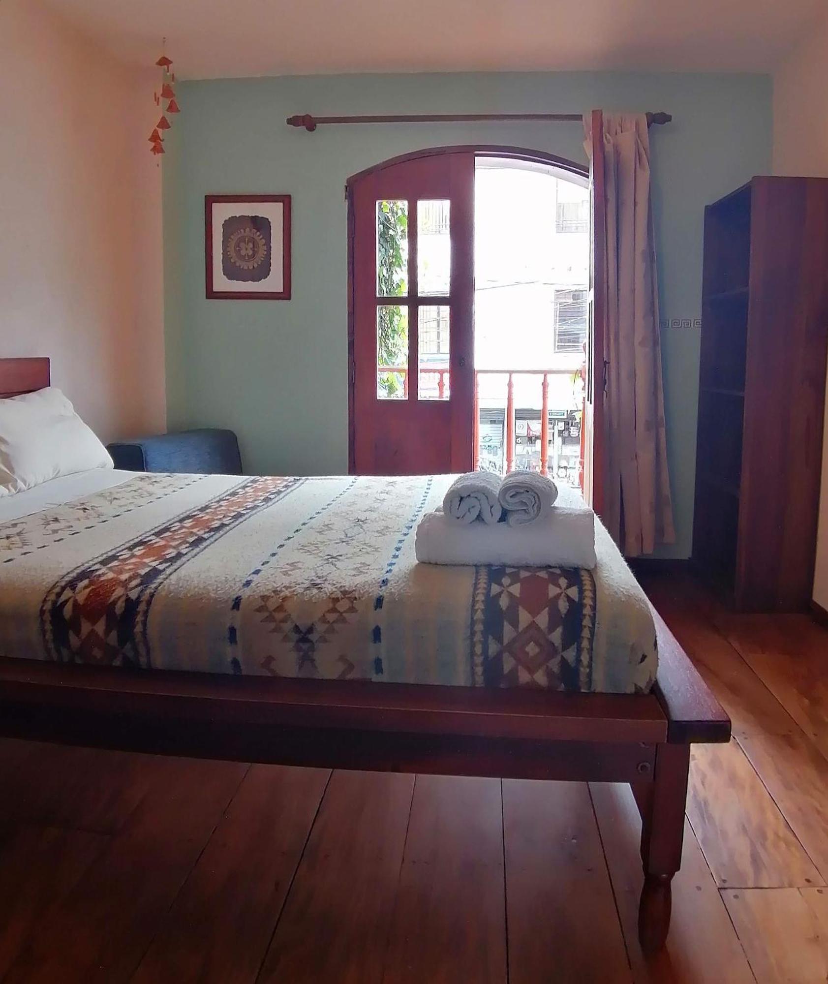 Hotel Dona Esther Otavalo Exterior photo